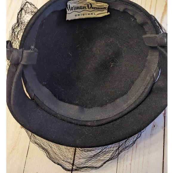 Norman Durand Vintage Hat with Net - Picture 4 of 10